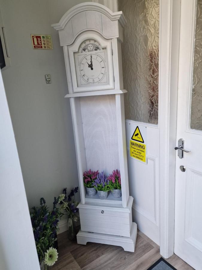 Teviotside Travel Inn Ltd Hawick Zewnętrze zdjęcie