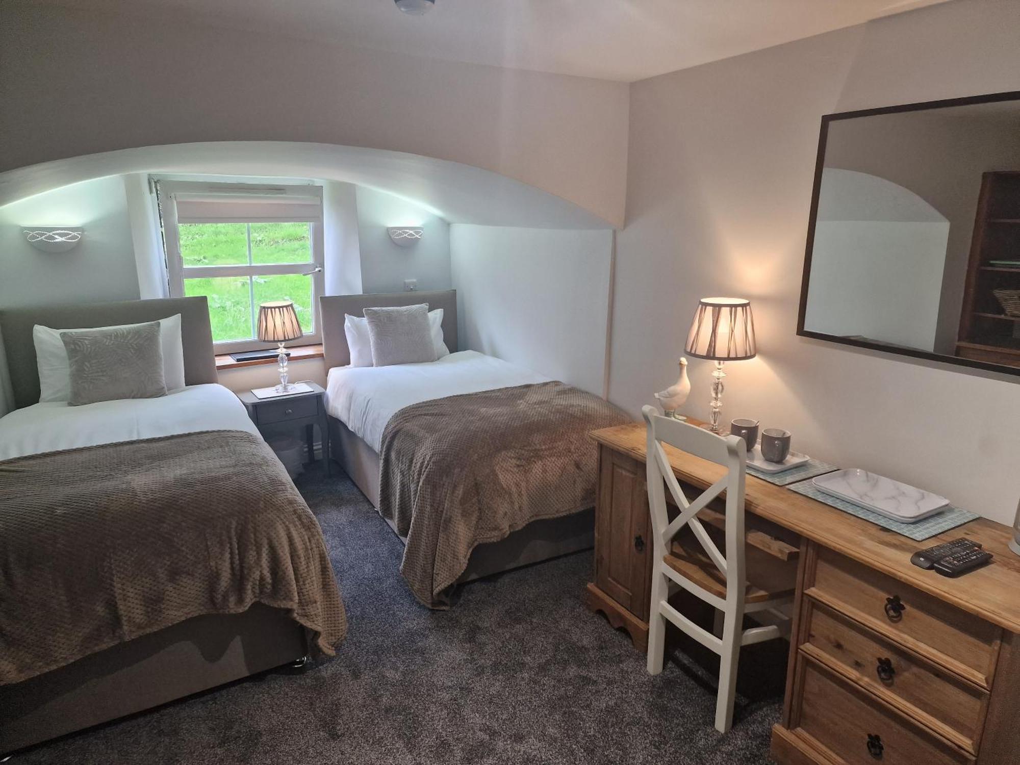 Teviotside Travel Inn Ltd Hawick Zewnętrze zdjęcie